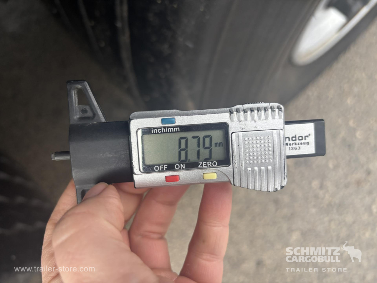 SCHMITZ Curtainsider Standard - Тентованный полуприцеп: фото 4 SCHMITZ Curtainsider Standard - Тентованный полуприцеп: фото 4