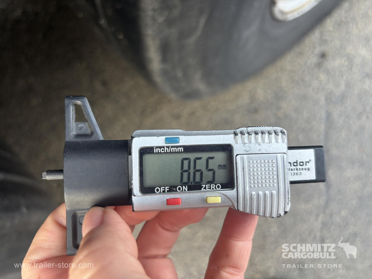 SCHMITZ Curtainsider Standard - Тентованный полуприцеп: фото 4 SCHMITZ Curtainsider Standard - Тентованный полуприцеп: фото 4