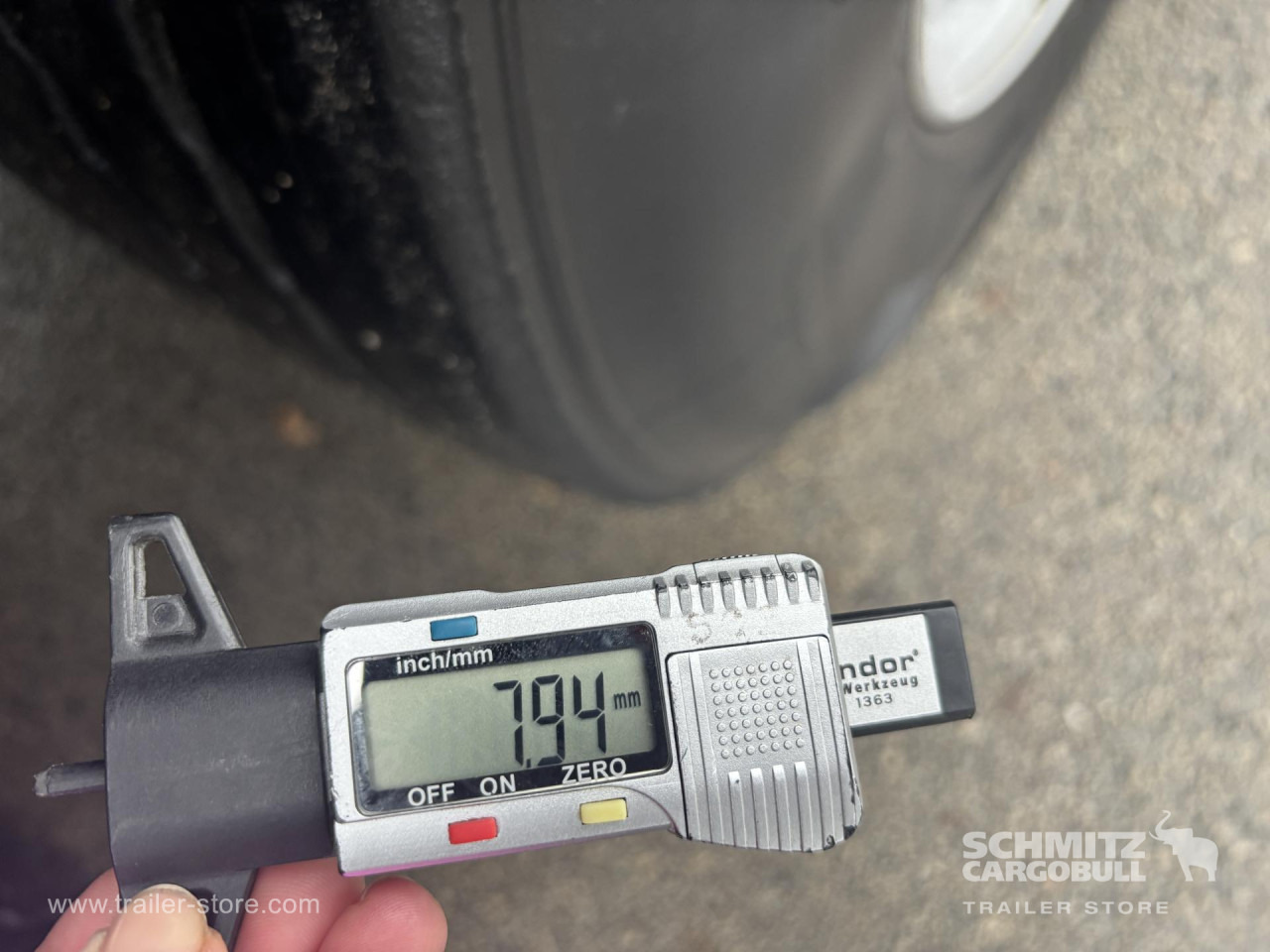 SCHMITZ Curtainsider Standard - Тентованный полуприцеп: фото 4 SCHMITZ Curtainsider Standard - Тентованный полуприцеп: фото 4