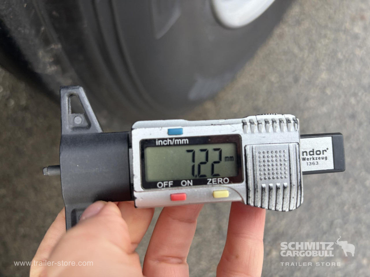 SCHMITZ Curtainsider Standard - Тентованный полуприцеп: фото 4 SCHMITZ Curtainsider Standard - Тентованный полуприцеп: фото 4