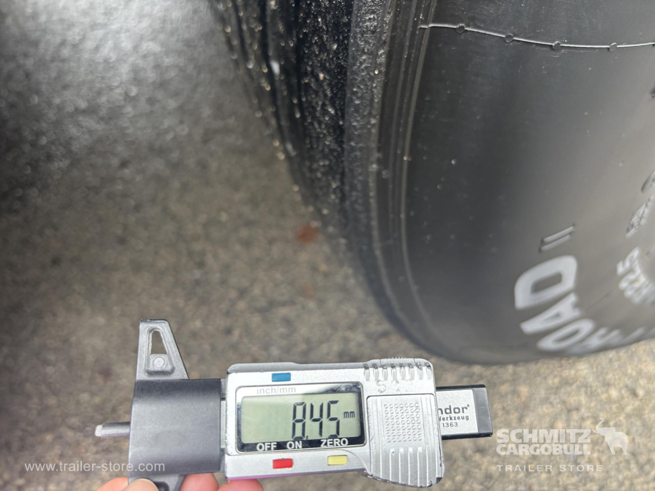 SCHMITZ Curtainsider Standard - Тентованный полуприцеп: фото 3 SCHMITZ Curtainsider Standard - Тентованный полуприцеп: фото 3