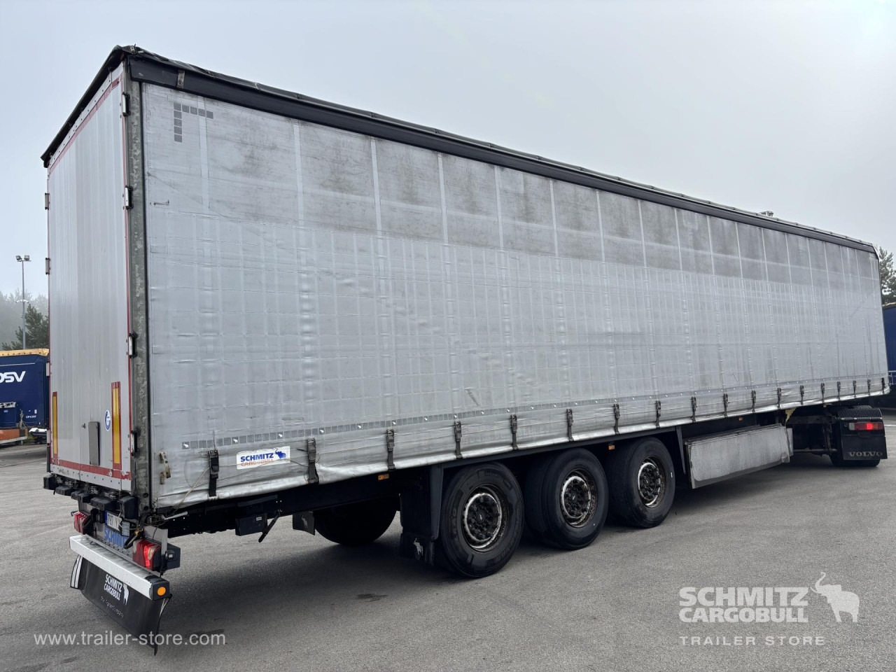 SCHMITZ Curtainsider Standard - Тентованный полуприцеп: фото 1 SCHMITZ Curtainsider Standard - Тентованный полуприцеп: фото 1
