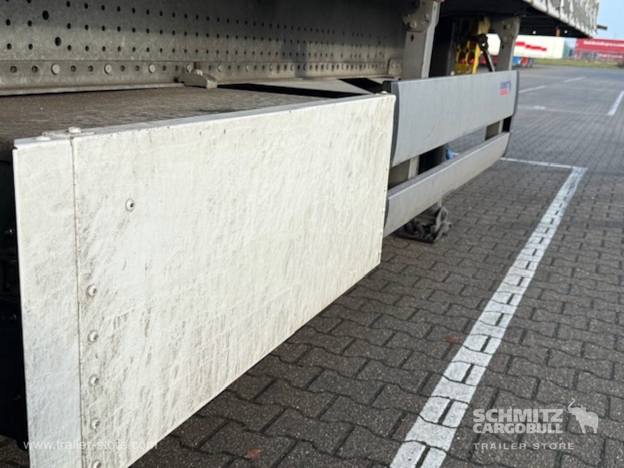 SCHMITZ Oplegger Schuifzeil Standard - Тентованный полуприцеп: фото 3 SCHMITZ Oplegger Schuifzeil Standard - Тентованный полуприцеп: фото 3