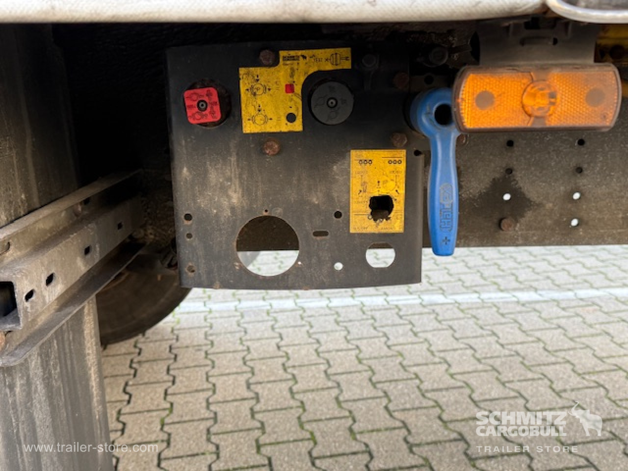 SCHMITZ Oplegger Schuifzeil Standard - Тентованный полуприцеп: фото 2 SCHMITZ Oplegger Schuifzeil Standard - Тентованный полуприцеп: фото 2