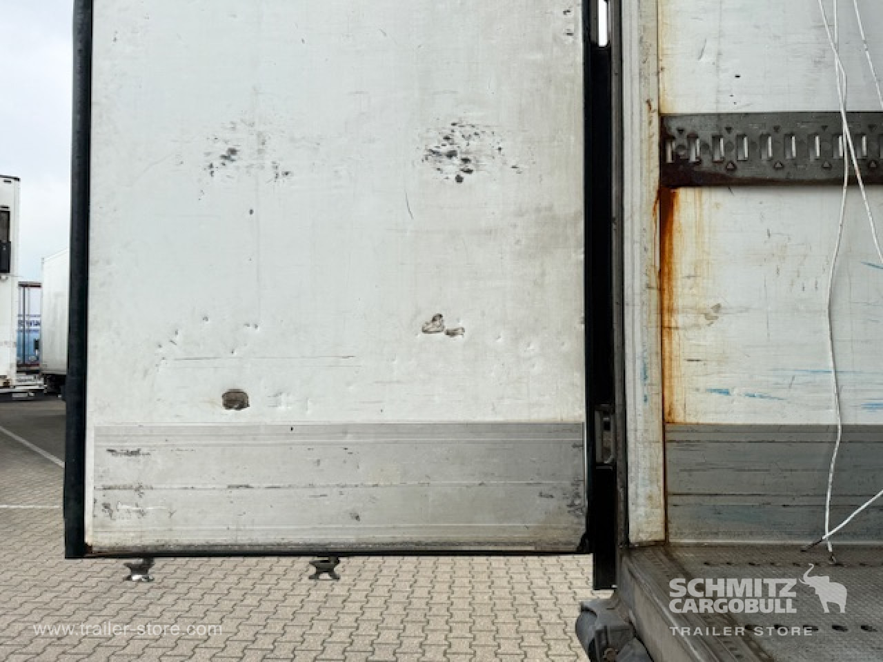 SCHMITZ Oplegger Vries Standard - Изотермический полуприцеп: фото 2 SCHMITZ Oplegger Vries Standard - Изотермический полуприцеп: фото 2