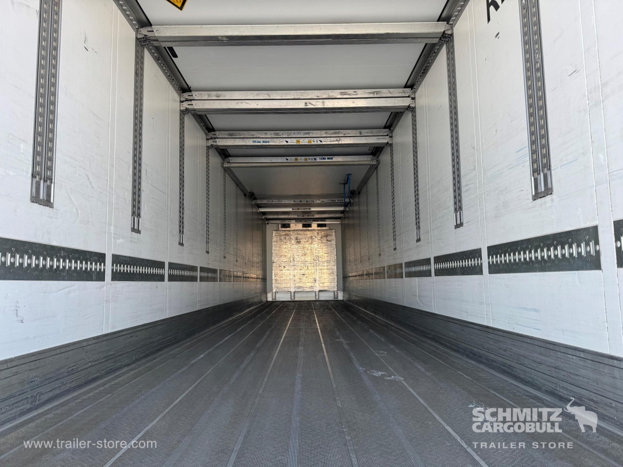 SCHMITZ Reefer Multitemp - Изотермический полуприцеп: фото 4 SCHMITZ Reefer Multitemp - Изотермический полуприцеп: фото 4