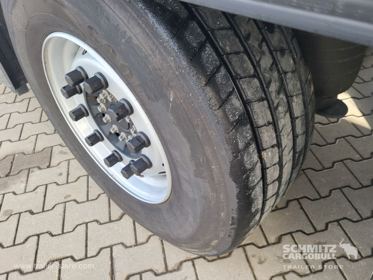 SCHMITZ Reefer Standard Double deck - Изотермический полуприцеп: фото 2 SCHMITZ Reefer Standard Double deck - Изотермический полуприцеп: фото 2