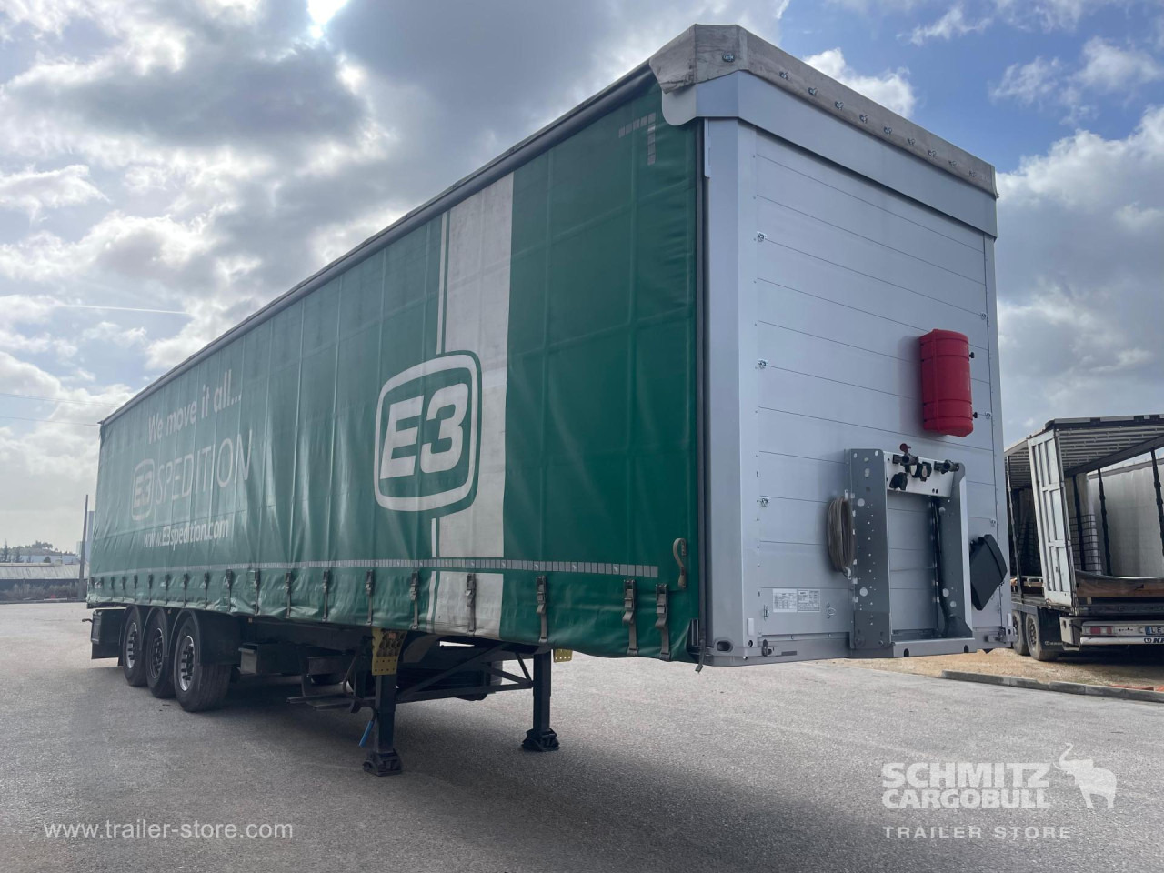SCHMITZ Curtainsider Standard - Тентованный полуприцеп: фото 1 SCHMITZ Curtainsider Standard - Тентованный полуприцеп: фото 1