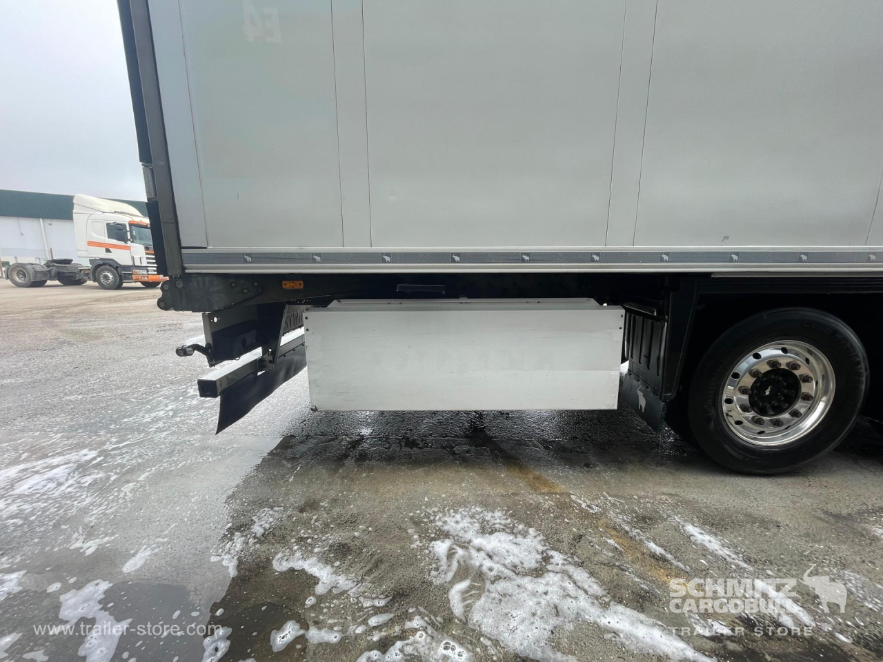 SCHMITZ Reefer Multitemp - Изотермический полуприцеп: фото 3 SCHMITZ Reefer Multitemp - Изотермический полуприцеп: фото 3