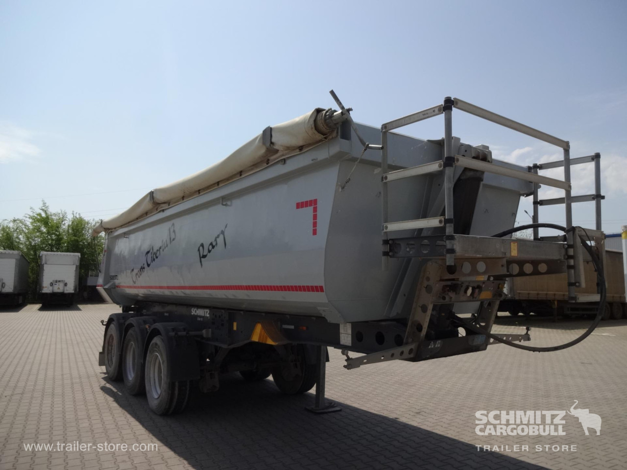 SCHMITZ Tipper Steel half pipe body 24m³ - Самосвальный полуприцеп: фото 5 SCHMITZ Tipper Steel half pipe body 24m³ - Самосвальный полуприцеп: фото 5