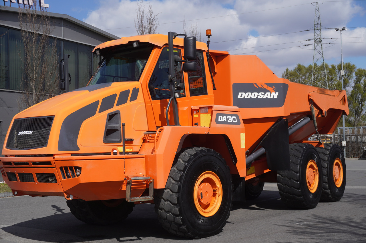 DOOSAN Doosan DA30 articulated dumper - Внедорожный самосвал: фото 1 DOOSAN Doosan DA30 articulated dumper - Внедорожный самосвал: фото 1
