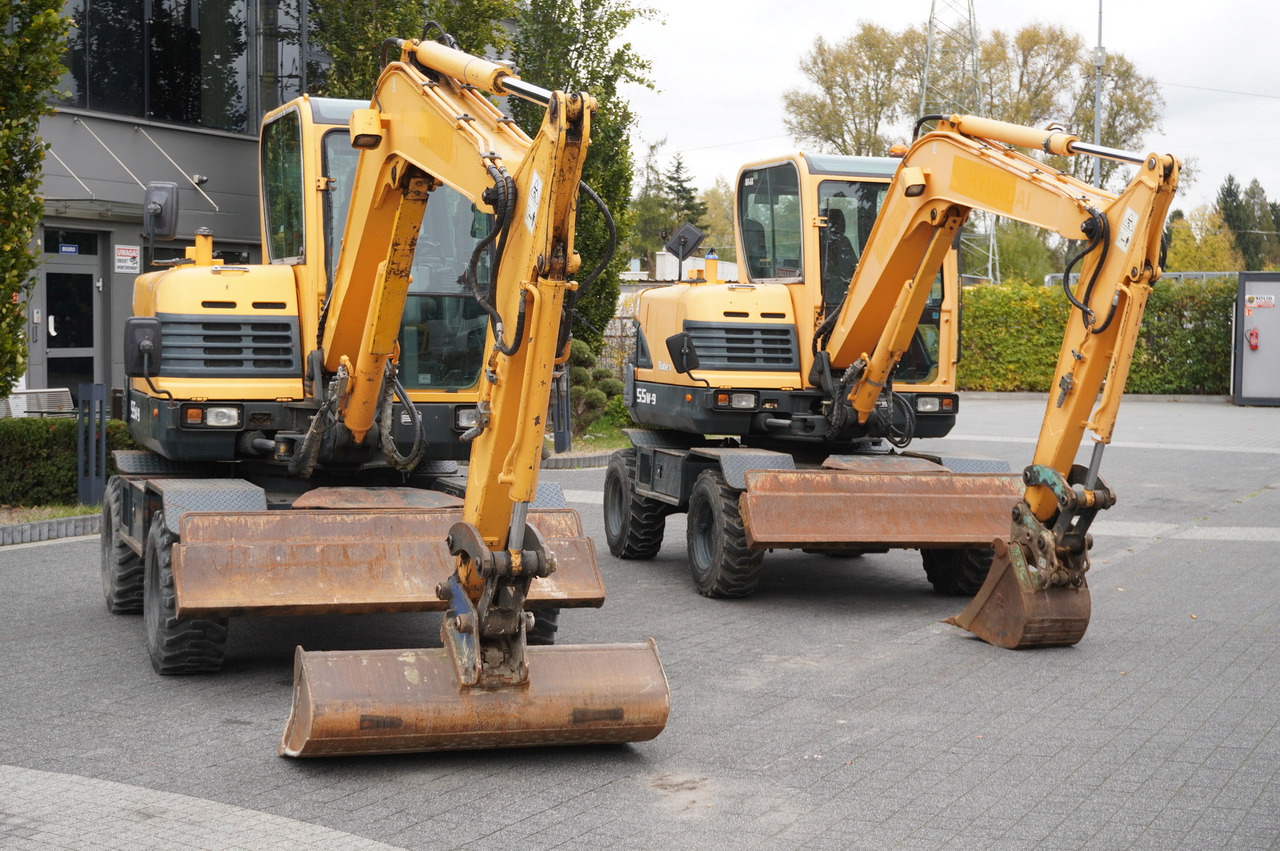 Hyundai Robex 55W-9 Wheeled Excavator 5.5t / 2pcs - Мини-экскаватор: фото 5 Hyundai Robex 55W-9 Wheeled Excavator 5.5t / 2pcs - Мини-экскаватор: фото 5