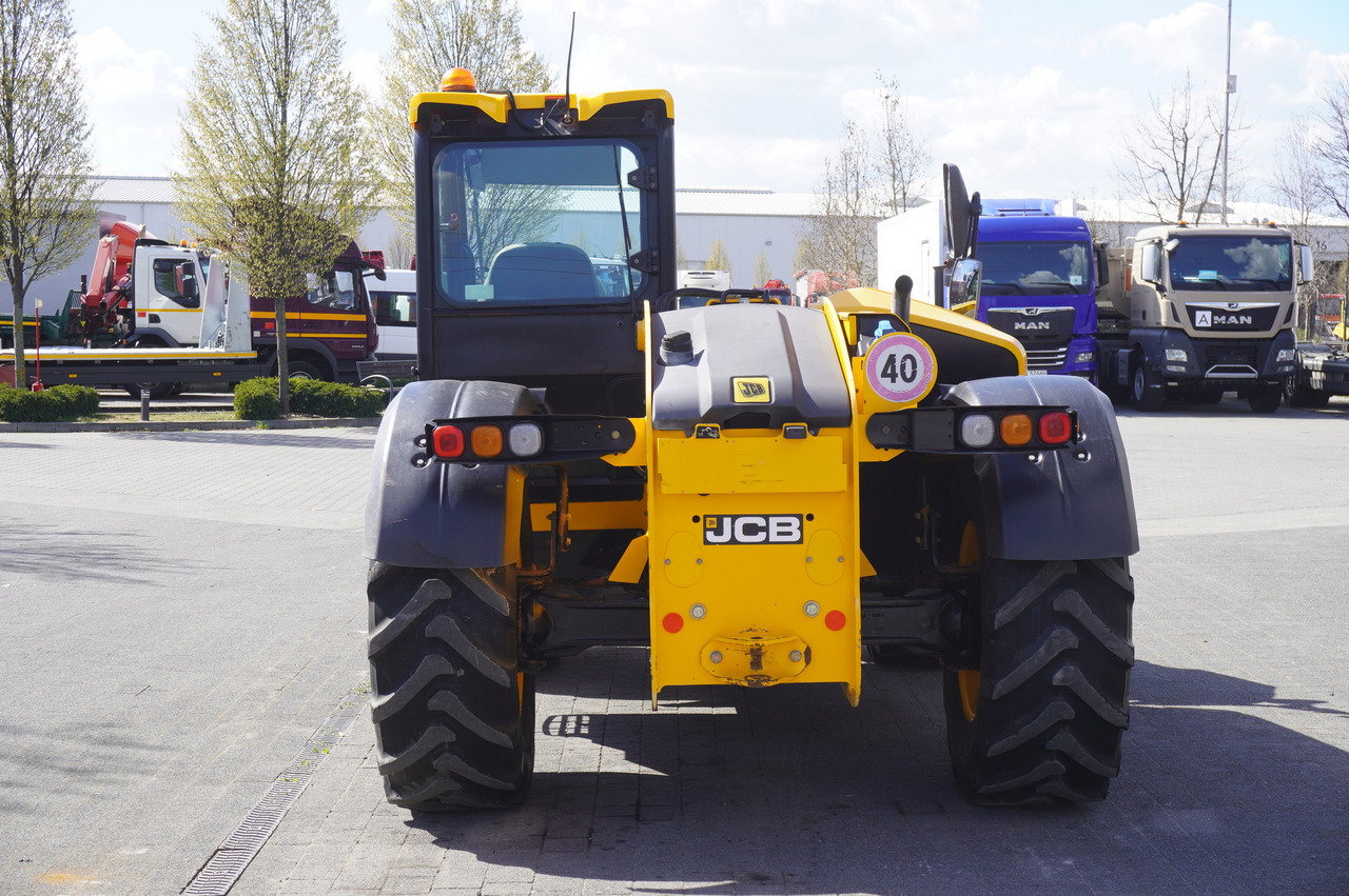 Телескопический фронтальный погрузчик JCB 526-56 AGRI Plus / 5.6 m telescopic loader / joystick: фото 6
