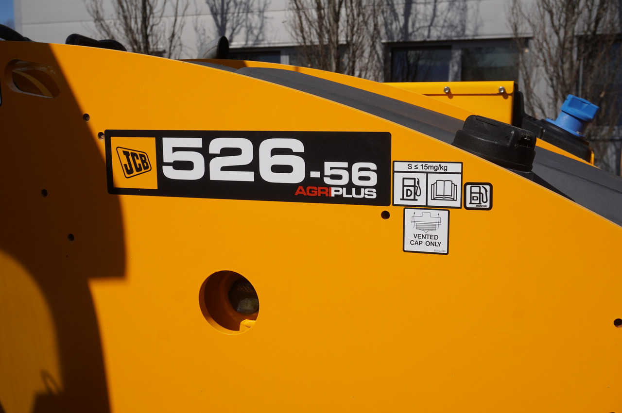 Телескопический фронтальный погрузчик JCB 526-56 AGRI Plus / 5.6 m telescopic loader / joystick: фото 15