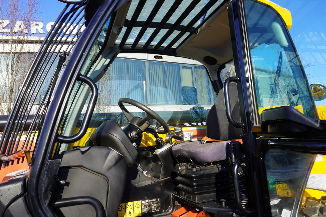 Телескопический погрузчик JCB 540-170 Telescopic Loader / 17m / joystick: фото 35