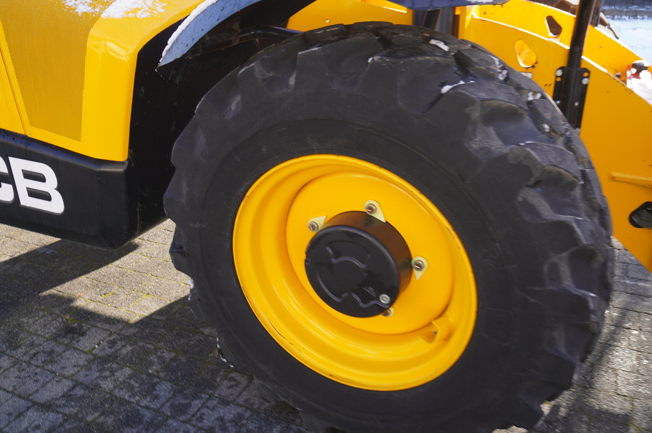 Телескопический погрузчик JCB 540-170 Telescopic Loader / 17m / joystick: фото 10