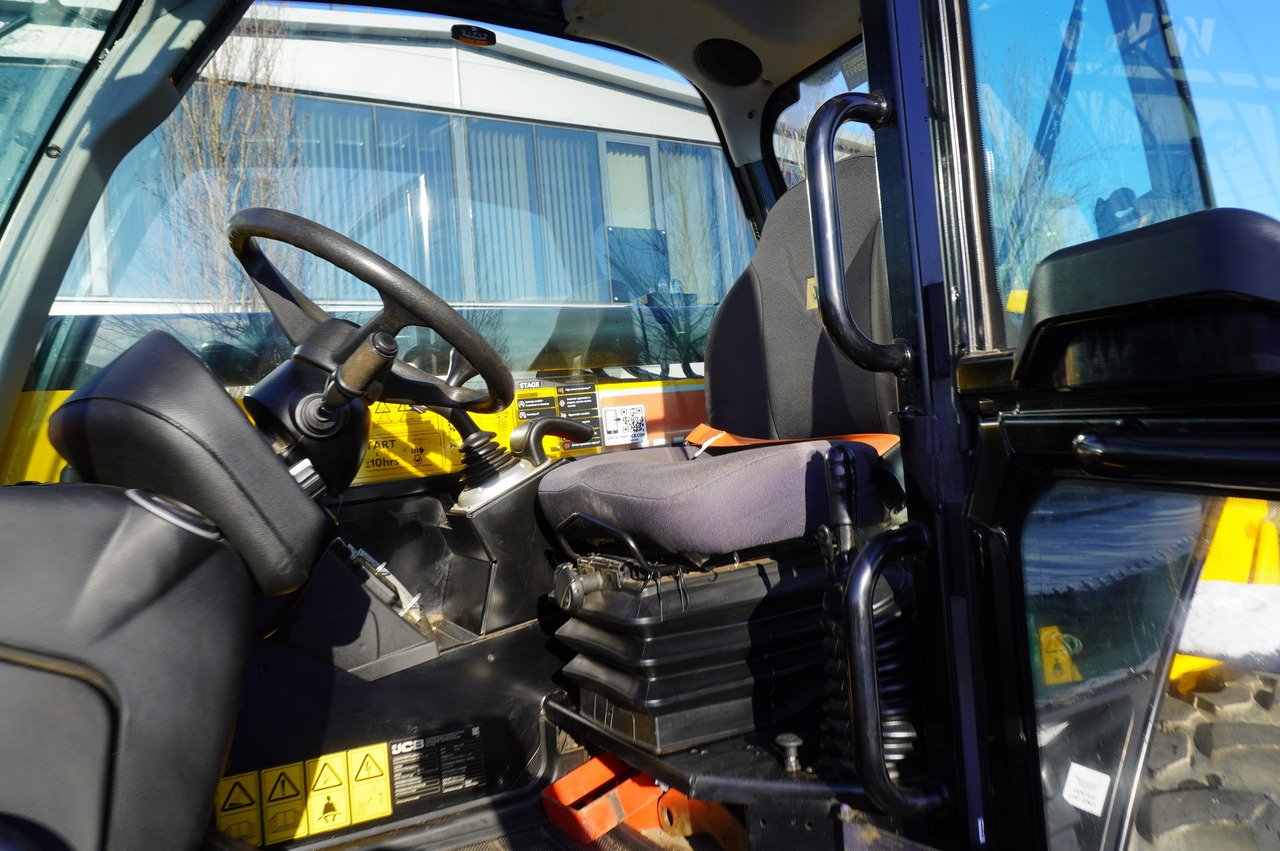 Телескопический погрузчик JCB 540-170 Telescopic Loader / 17m / joystick: фото 36
