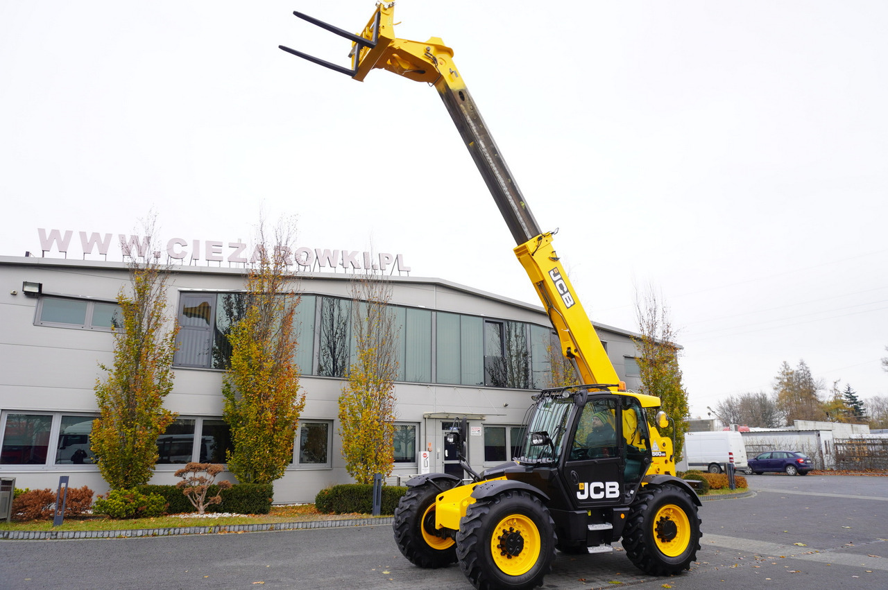 JCB 560-80 / 6 ton lifting capacity / power 146 HP - Телескопический фронтальный погрузчик: фото 1 JCB 560-80 / 6 ton lifting capacity / power 146 HP - Телескопический фронтальный погрузчик: фото 1