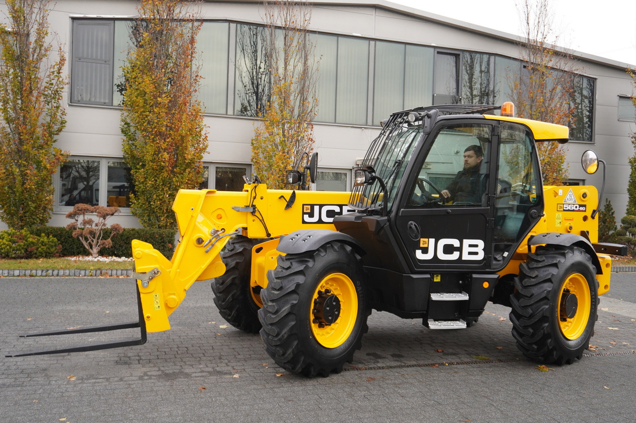 JCB 560-80 / 6 ton lifting capacity / power 146 HP - Телескопический фронтальный погрузчик: фото 5 JCB 560-80 / 6 ton lifting capacity / power 146 HP - Телескопический фронтальный погрузчик: фото 5