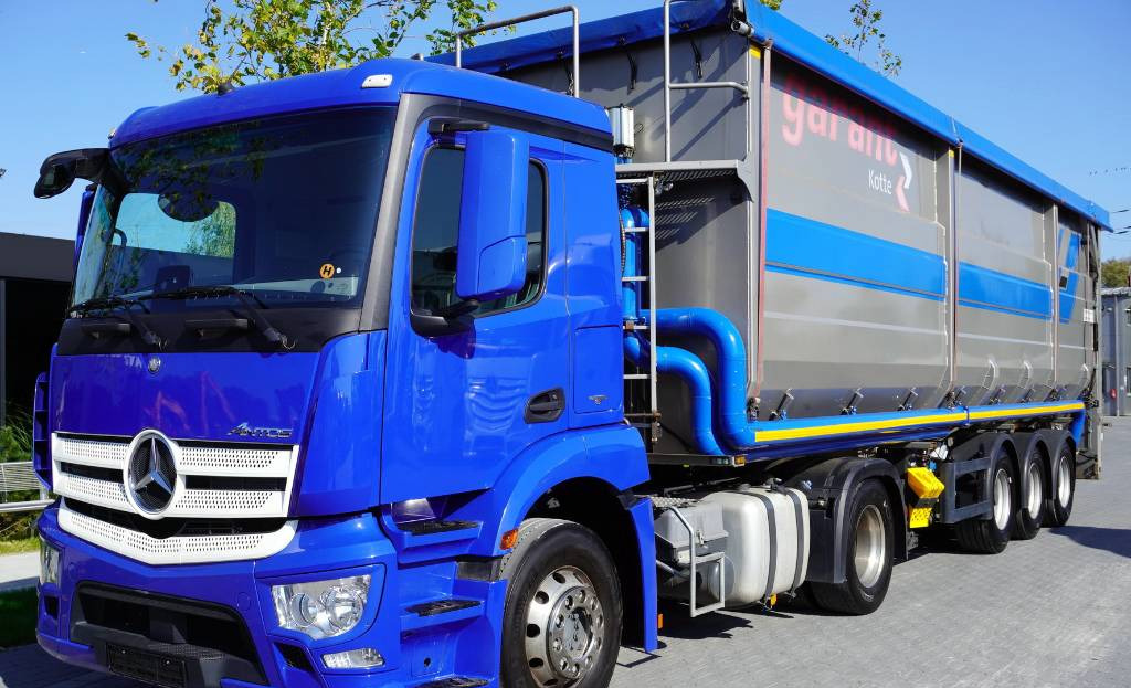 Kotte Duo-Liner GKS 52 - 25 - Полуприцеп с подвижным полом: фото 4 Kotte Duo-Liner GKS 52 - 25 - Полуприцеп с подвижным полом: фото 4