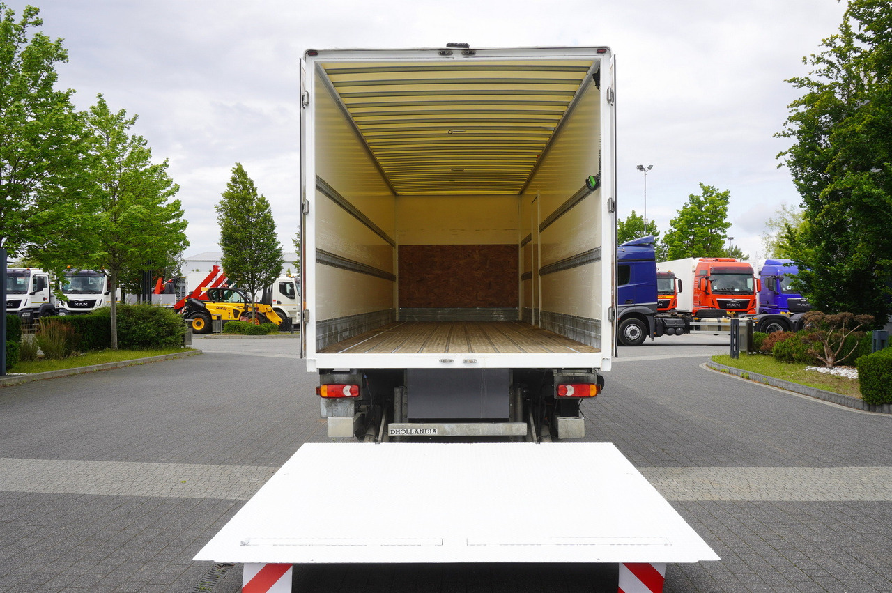 MAN TGM 18.320 / 21 EPAL box / 180 tho. km / Dhollandia 2500 kg / sleeping cab - Грузовик с закрытым кузовом: фото 4 MAN TGM 18.320 / 21 EPAL box / 180 tho. km / Dhollandia 2500 kg / sleeping cab - Грузовик с закрытым кузовом: фото 4