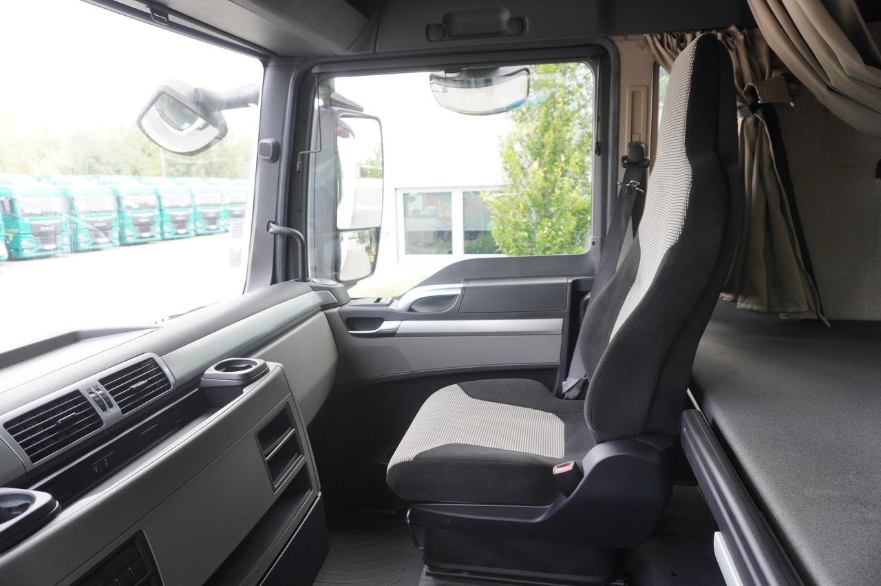 Тентованный грузовик MAN TGX 18.430 / Curtainsider 18 EPAL / sleeping cab / 2021: фото 19