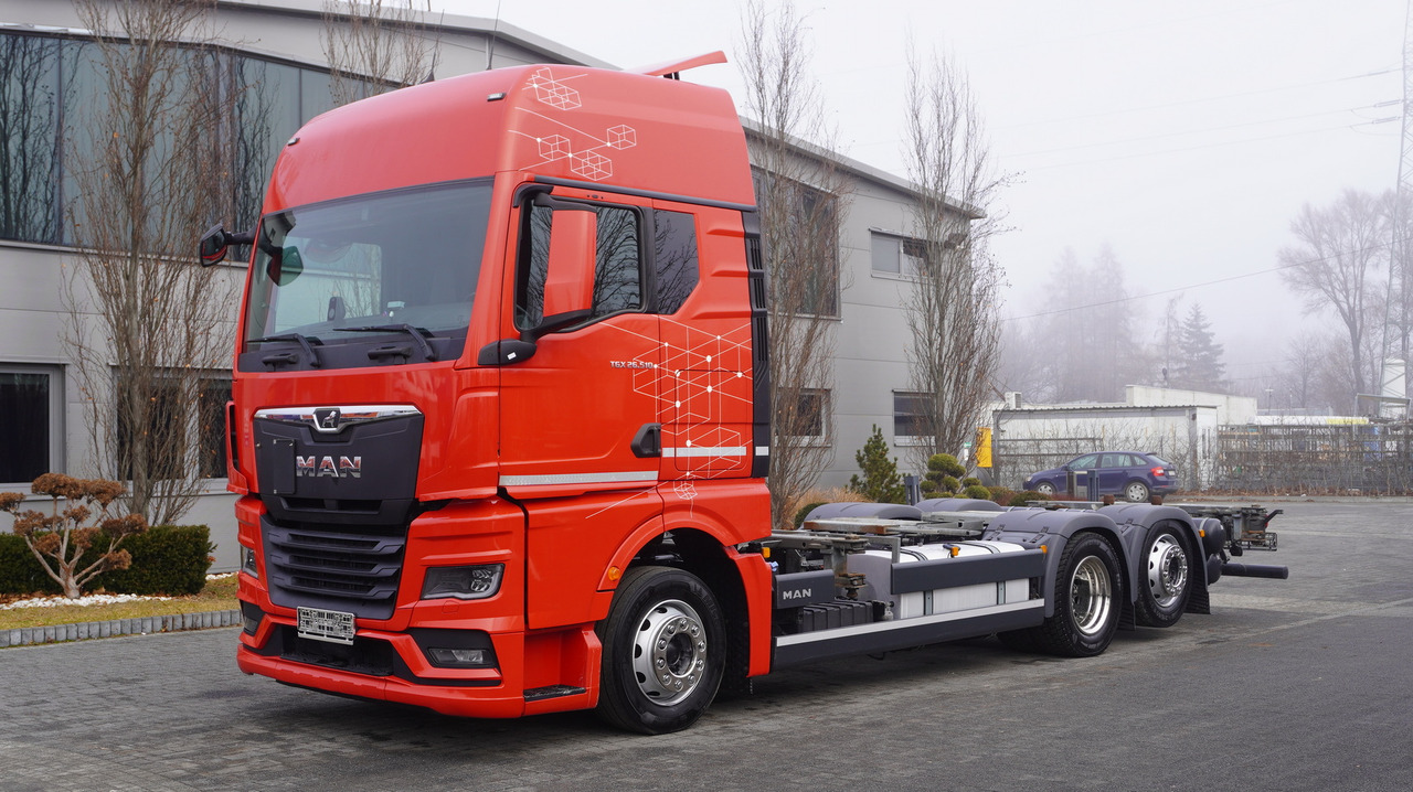 MAN TGX 26.510 / 2023 / 510 HP / BDF - Грузовик-контейнеровоз/ Сменный кузов: фото 1 MAN TGX 26.510 / 2023 / 510 HP / BDF - Грузовик-контейнеровоз/ Сменный кузов: фото 1
