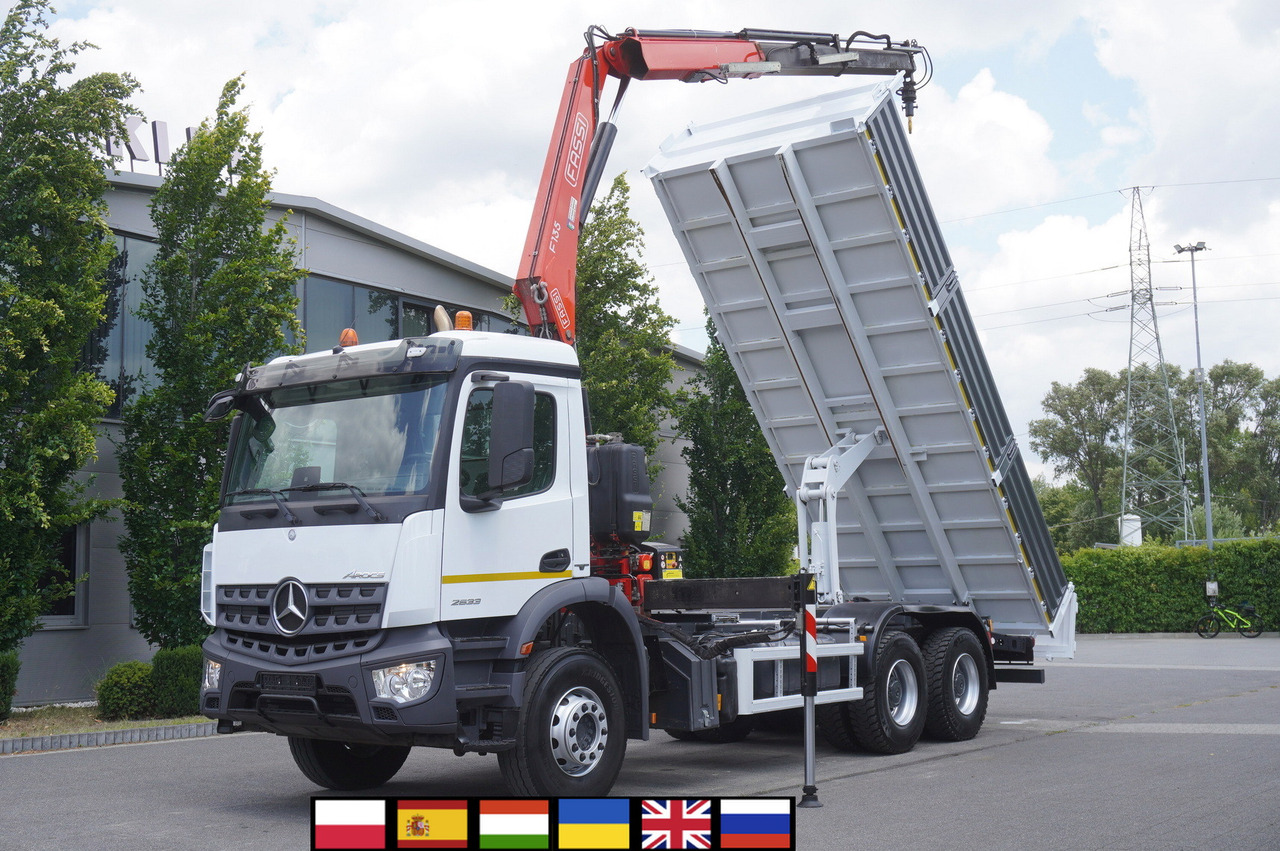 MERCEDES-BENZ AROCS 2633 6x4 / 5.5 T crane FASSI F135 / Tipper 15 EPAL - Автоманипулятор: фото 1 MERCEDES-BENZ AROCS 2633 6x4 / 5.5 T crane FASSI F135 / Tipper 15 EPAL - Автоманипулятор: фото 1