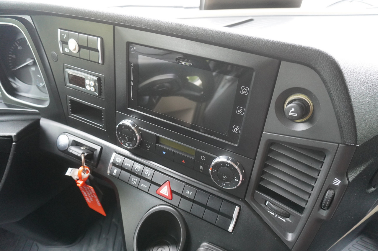 MERCEDES-BENZ Actros 1824 / Refrigerator 22 EPAL / Carrier Supra 950 / Sleeping cabin в лизинг MERCEDES-BENZ Actros 1824 / Refrigerator 22 EPAL / Carrier Supra 950 / Sleeping cabin: фото 22 MERCEDES-BENZ Actros 1824 / Refrigerator 22 EPAL / Carrier Supra 950 / Sleeping cabin в лизинг MERCEDES-BENZ Actros 1824 / Refrigerator 22 EPAL / Carrier Supra 950 / Sleeping cabin: фото 22