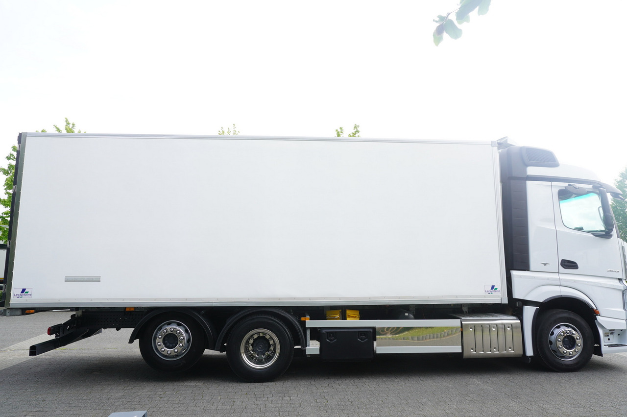 MERCEDES-BENZ Actros 2543 / Lecapitaine Refrigerator Multitemperature / Carrier Supra 950 MT - Рефрижератор: фото 5 MERCEDES-BENZ Actros 2543 / Lecapitaine Refrigerator Multitemperature / Carrier Supra 950 MT - Рефрижератор: фото 5