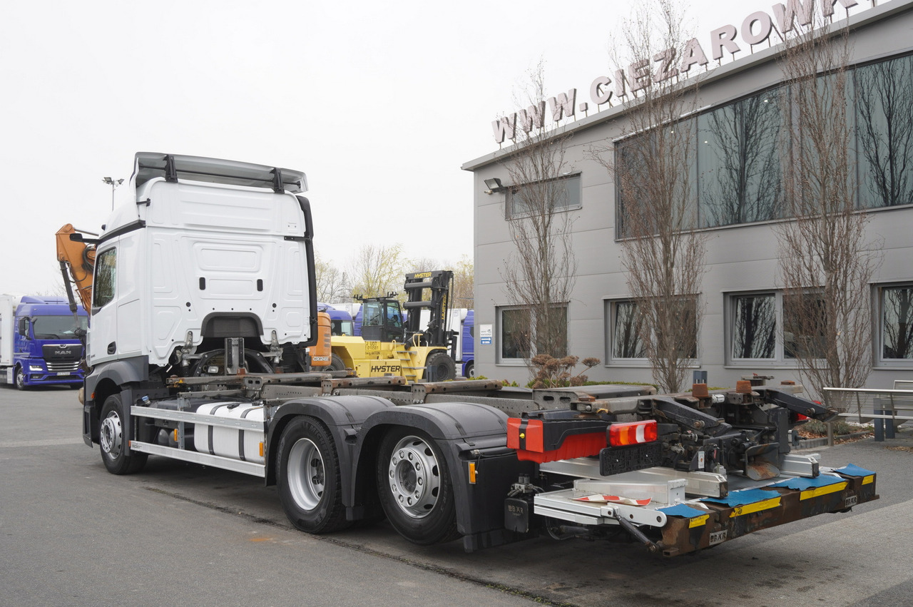 MERCEDES-BENZ Actros 2545 6×2 MP5 / ADR / several units - Грузовик-контейнеровоз/ Сменный кузов: фото 5 MERCEDES-BENZ Actros 2545 6×2 MP5 / ADR / several units - Грузовик-контейнеровоз/ Сменный кузов: фото 5