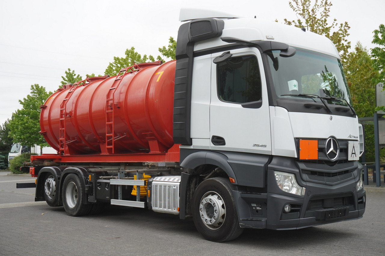 MERCEDES-BENZ Actros 2545 6 × 2 MP5 / NEW septic barrel 13000 L в лизинг MERCEDES-BENZ Actros 2545 6 × 2 MP5 / NEW septic barrel 13000 L: фото 6 MERCEDES-BENZ Actros 2545 6 × 2 MP5 / NEW septic barrel 13000 L в лизинг MERCEDES-BENZ Actros 2545 6 × 2 MP5 / NEW septic barrel 13000 L: фото 6