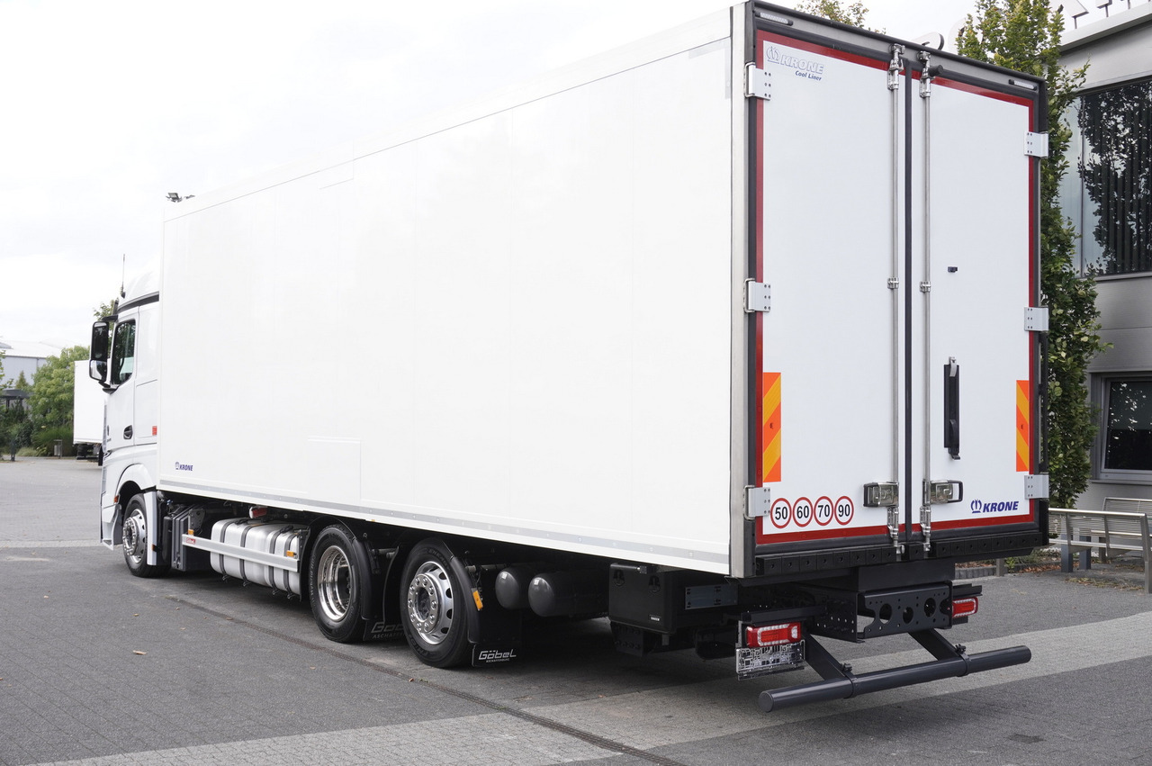 MERCEDES-BENZ Actros 2545 MP5 6×2 E6 / KRONE REFRIGERATOR 40 pallets Bitemperature Doppelstock / high 2.7m - Рефрижератор: фото 3 MERCEDES-BENZ Actros 2545 MP5 6×2 E6 / KRONE REFRIGERATOR 40 pallets Bitemperature Doppelstock / high 2.7m - Рефрижератор: фото 3