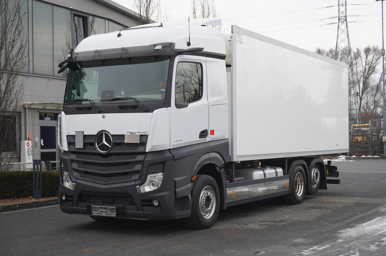 MERCEDES-BENZ Actros 2545 / Zaibas meat hook refrigerator 18 EPAL / 2022 - Рефрижератор: фото 1 MERCEDES-BENZ Actros 2545 / Zaibas meat hook refrigerator 18 EPAL / 2022 - Рефрижератор: фото 1