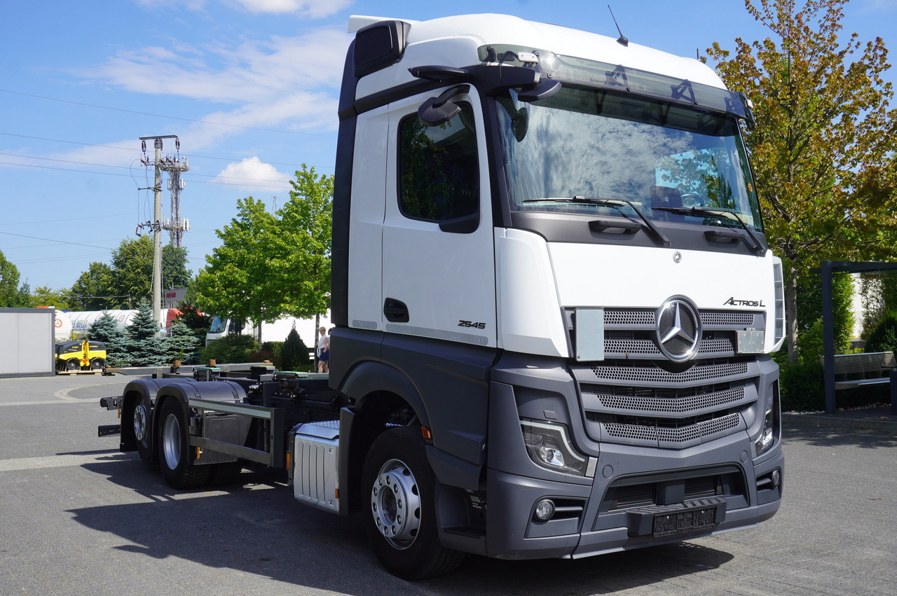 MERCEDES-BENZ Actros L 2545 MP5 / BDF / 2022 / 290 tho. km - Грузовик-контейнеровоз/ Сменный кузов: фото 4 MERCEDES-BENZ Actros L 2545 MP5 / BDF / 2022 / 290 tho. km - Грузовик-контейнеровоз/ Сменный кузов: фото 4