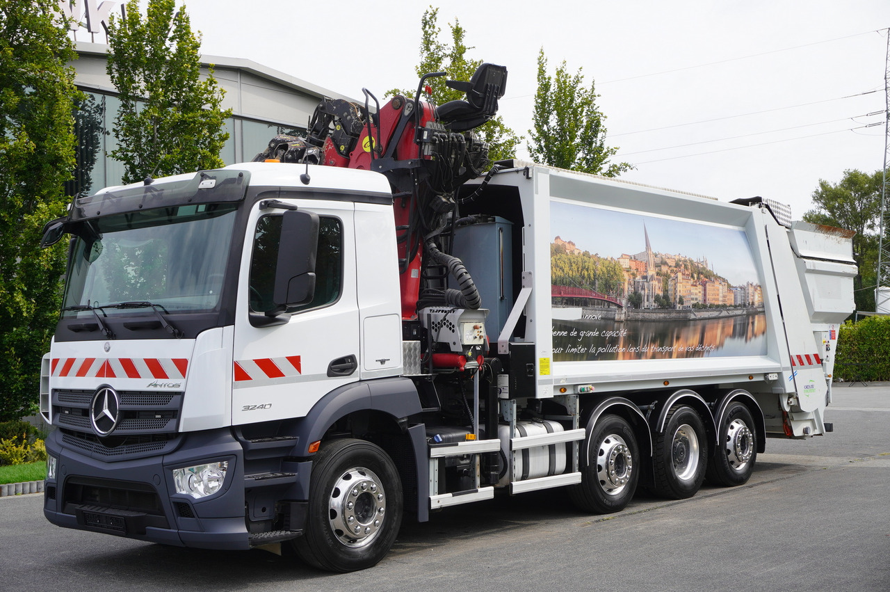 MERCEDES-BENZ Antos 3240 8x2 / Tajfun 5T crane / Farid Industries garbage truck/ 3 steered axles - Мусоровоз: фото 3 MERCEDES-BENZ Antos 3240 8x2 / Tajfun 5T crane / Farid Industries garbage truck/ 3 steered axles - Мусоровоз: фото 3