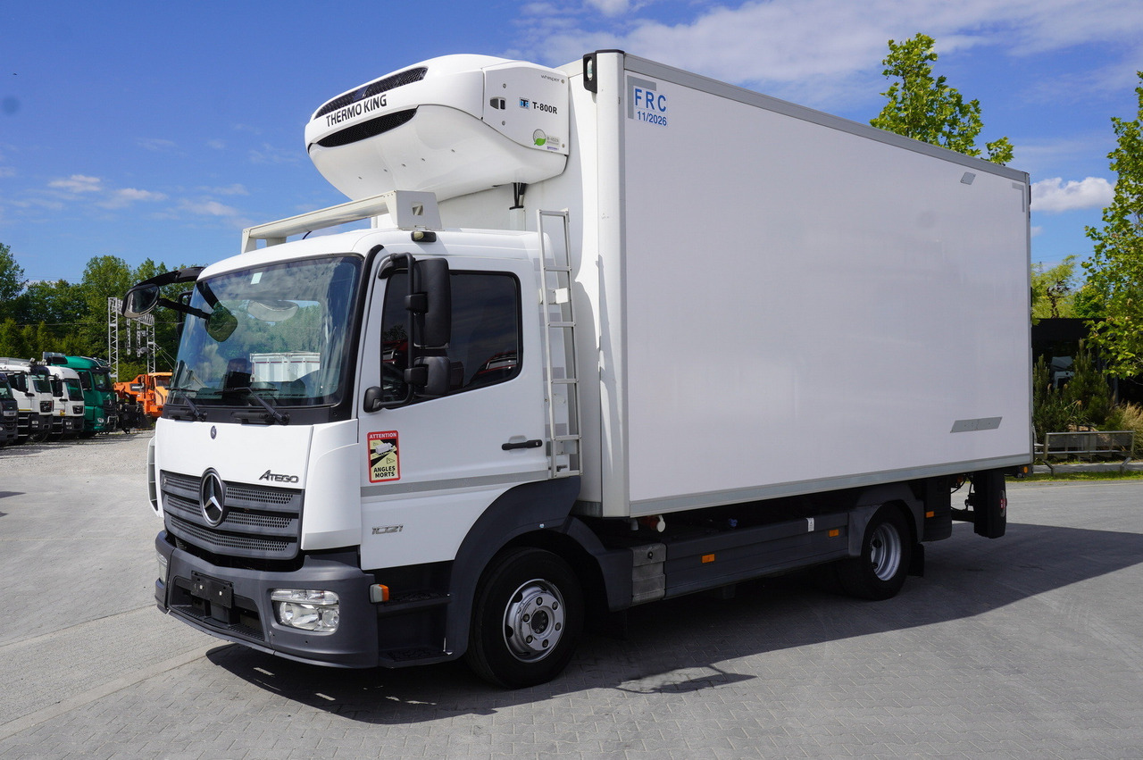 MERCEDES-BENZ Atego 1021 / Lamberet meat hook refrigerator / Carcass elevator 1000 kg / Thermoking T800 R - Рефрижератор, Автоманипулятор: фото 2 MERCEDES-BENZ Atego 1021 / Lamberet meat hook refrigerator / Carcass elevator 1000 kg / Thermoking T800 R - Рефрижератор, Автоманипулятор: фото 2