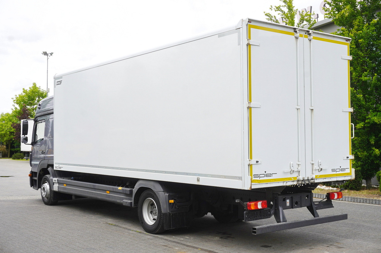 MERCEDES-BENZ Atego 1223 / 18 EPAL box / 2021 / sleeping cab - Грузовик с закрытым кузовом: фото 4 MERCEDES-BENZ Atego 1223 / 18 EPAL box / 2021 / sleeping cab - Грузовик с закрытым кузовом: фото 4