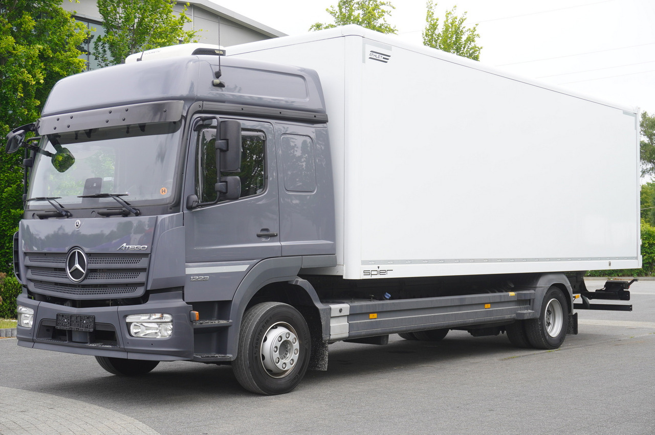 MERCEDES-BENZ Atego 1223 / 18 EPAL box / 2021 / sleeping cab - Грузовик с закрытым кузовом: фото 2 MERCEDES-BENZ Atego 1223 / 18 EPAL box / 2021 / sleeping cab - Грузовик с закрытым кузовом: фото 2