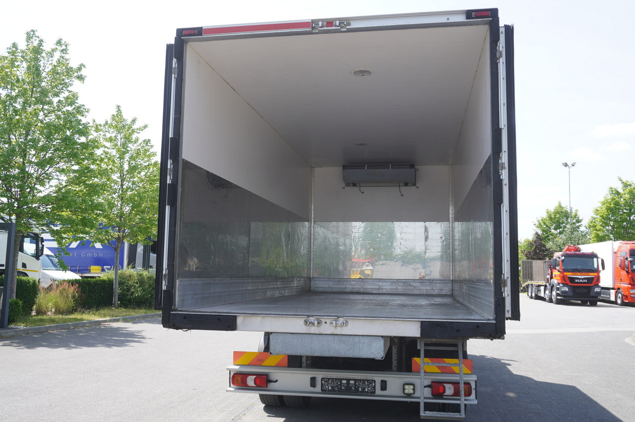 MERCEDES-BENZ Atego 1223 / Lamberet Refrigerator / Full ADR / Sleeper cab / 175 tho. km - Рефрижератор: фото 5 MERCEDES-BENZ Atego 1223 / Lamberet Refrigerator / Full ADR / Sleeper cab / 175 tho. km - Рефрижератор: фото 5