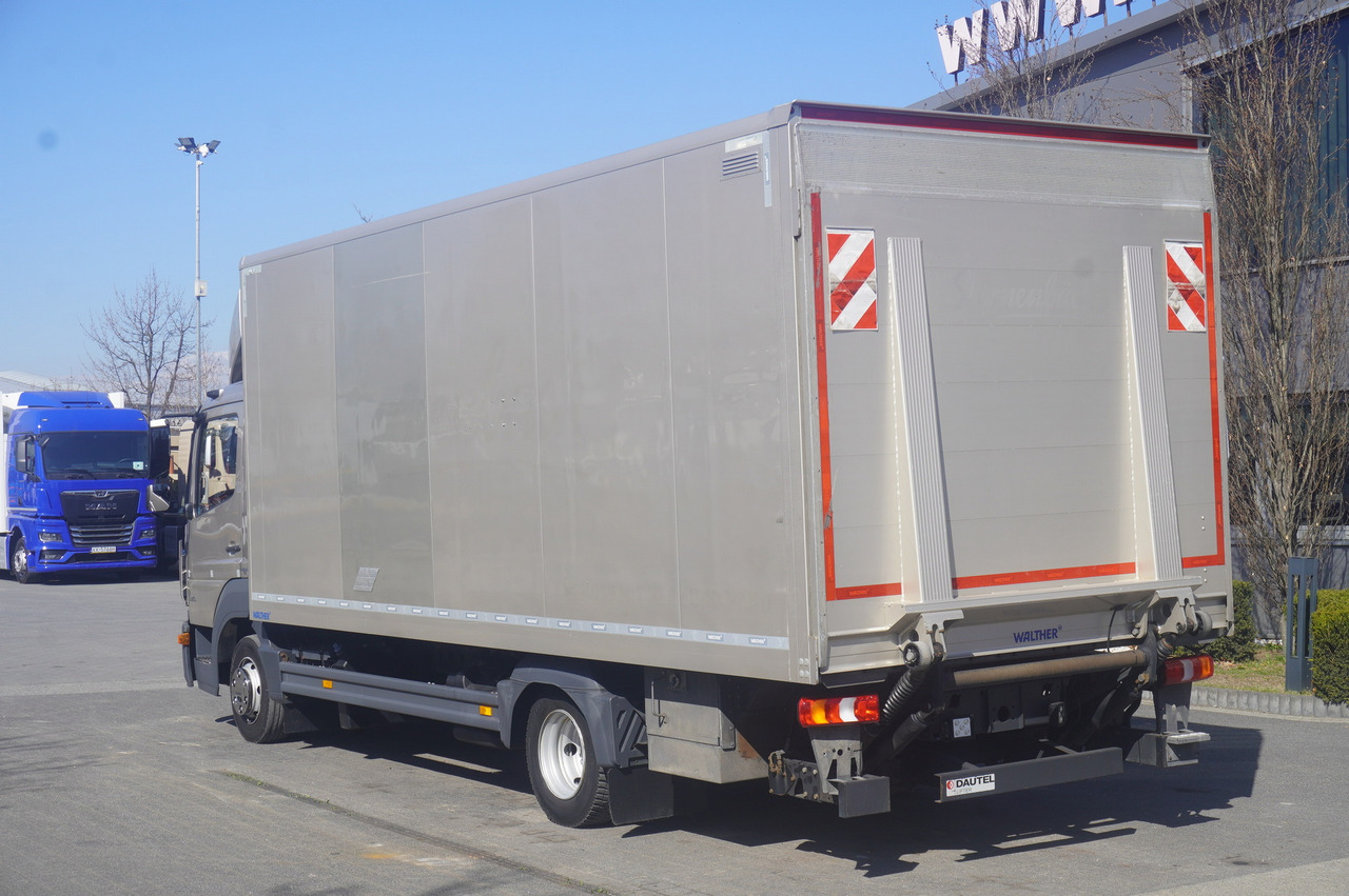 MERCEDES-BENZ Atego 818 / Box superstructure / DAUTEL tailgate 1.5 T - Грузовик с закрытым кузовом: фото 3 MERCEDES-BENZ Atego 818 / Box superstructure / DAUTEL tailgate 1.5 T - Грузовик с закрытым кузовом: фото 3