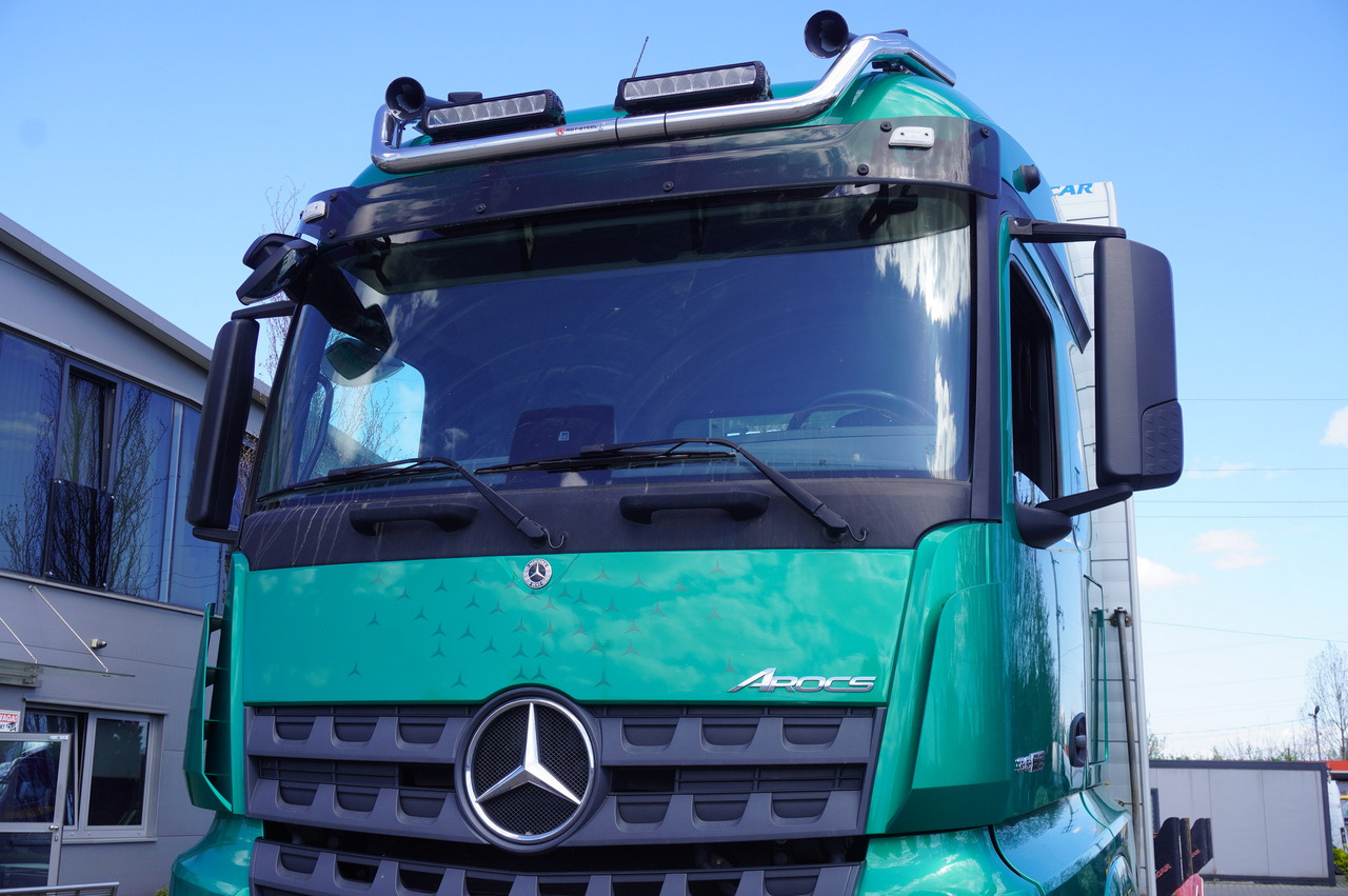 Автоманипулятор Для транспортировки леса Mercedes-Benz Arocs 3563 8 × 4 / 630 HP / steered axle / Logging superstructure: фото 10