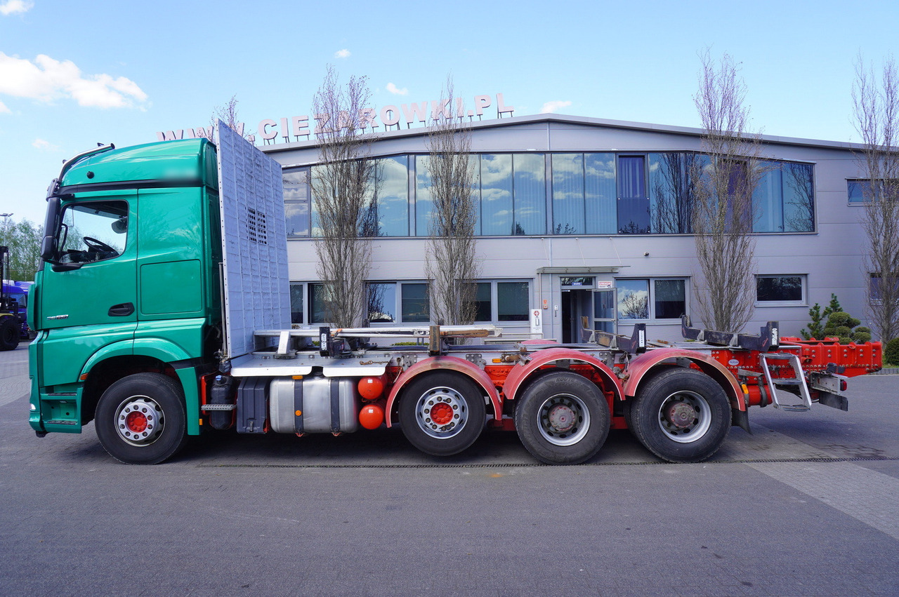 Mercedes-Benz Arocs 3563 8 × 4 / 630 HP / steered axle / Logging superstructure - Автоманипулятор: фото 4 Mercedes-Benz Arocs 3563 8 × 4 / 630 HP / steered axle / Logging superstructure - Автоманипулятор: фото 4