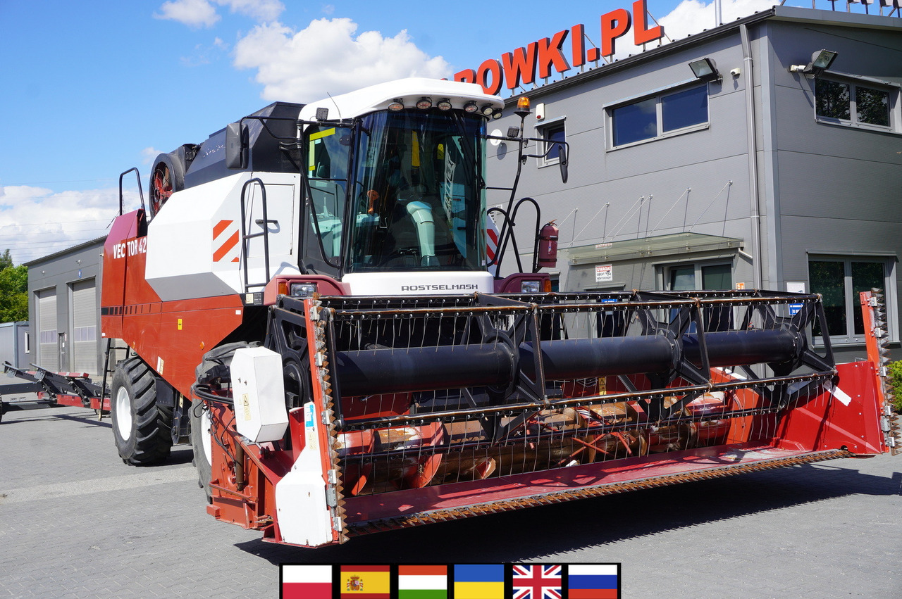 ROSTSELMASH VECTOR 425 RSM-101 grain harvester + Header 5 m + rapeseed harvesting extension / 2300 MTH - Зерноуборочный комбайн: фото 1 ROSTSELMASH VECTOR 425 RSM-101 grain harvester + Header 5 m + rapeseed harvesting extension / 2300 MTH - Зерноуборочный комбайн: фото 1