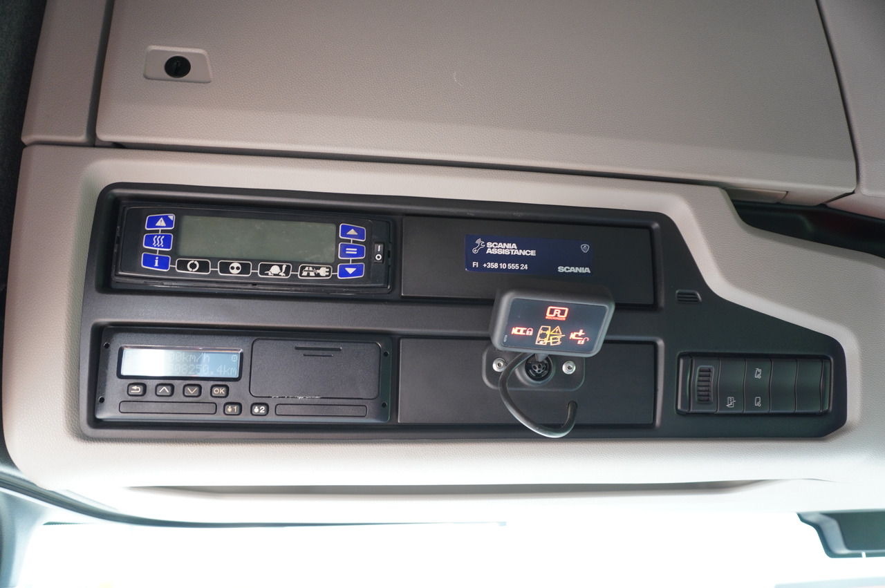 SCANIA R500 Hook-Up Refrigerated Truck KIESLING 20 EPAL / Carrier Supra 1250 Silent в лизинг SCANIA R500 Hook-Up Refrigerated Truck KIESLING 20 EPAL / Carrier Supra 1250 Silent: фото 16 SCANIA R500 Hook-Up Refrigerated Truck KIESLING 20 EPAL / Carrier Supra 1250 Silent в лизинг SCANIA R500 Hook-Up Refrigerated Truck KIESLING 20 EPAL / Carrier Supra 1250 Silent: фото 16