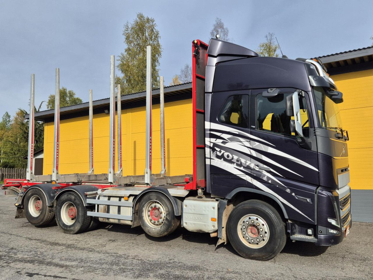 VOLVO FH 750 8x4 / 2 lifted axles / timber truck - Автоманипулятор: фото 3 VOLVO FH 750 8x4 / 2 lifted axles / timber truck - Автоманипулятор: фото 3