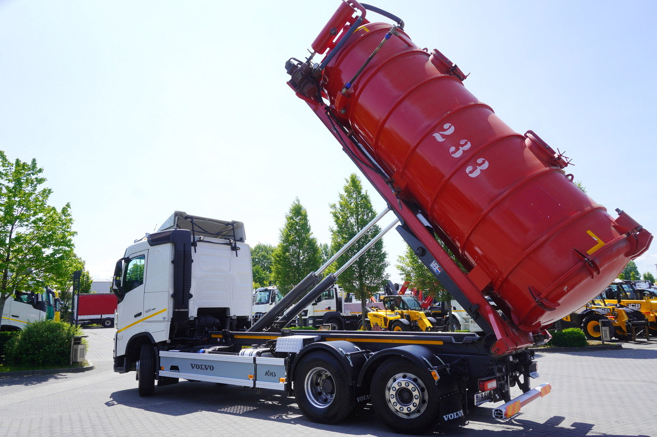 VOLVO Volvo FH 500 / Septic barrel 13000 l / Hook lift 21 t / 2022 / 3rd axle steered / 2 units - Цистерна для жидкого навоза: фото 4 VOLVO Volvo FH 500 / Septic barrel 13000 l / Hook lift 21 t / 2022 / 3rd axle steered / 2 units - Цистерна для жидкого навоза: фото 4