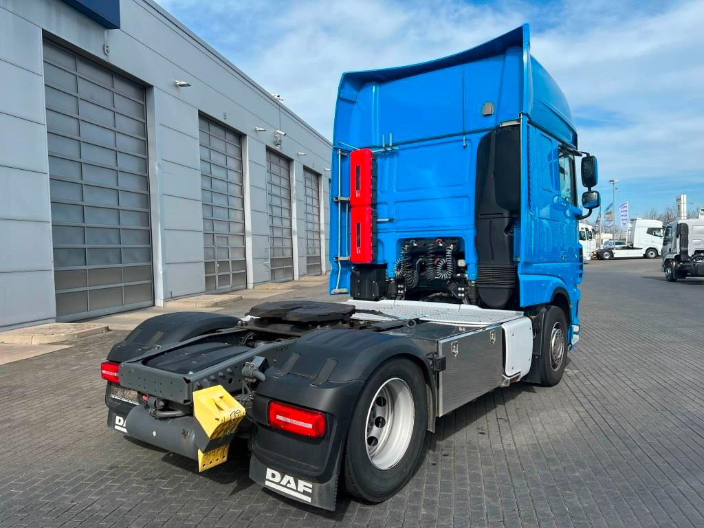 DAF XF 530 FT SSC Retarder Standklima Navigation - Тягач: фото 4 DAF XF 530 FT SSC Retarder Standklima Navigation - Тягач: фото 4