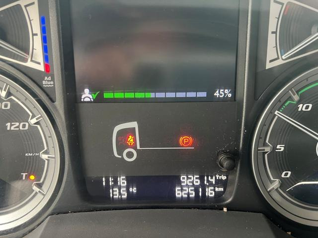 DAF XF 530 FTG SSC Intarder Lift-Lenkachse 70t zZGG - Тягач: фото 4 DAF XF 530 FTG SSC Intarder Lift-Lenkachse 70t zZGG - Тягач: фото 4