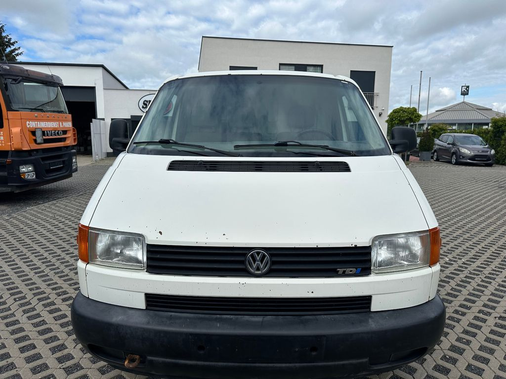 Volkswagen T4 -2.5 TDI Kasten - Цельнометаллический фургон: фото 2 Volkswagen T4 -2.5 TDI Kasten - Цельнометаллический фургон: фото 2